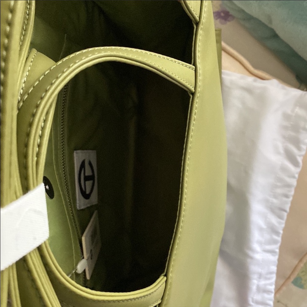 NWT Telfar Medium Shopping Bag - Drab - Picture 5 of 7